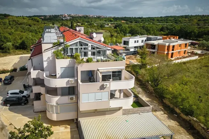 Prodej bytu 6+kk a větší, Medulin, Chorvatsko, 250 m2