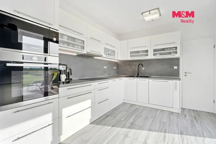 Prodej rodinného domu, Sokoleč, Luční, 128 m2