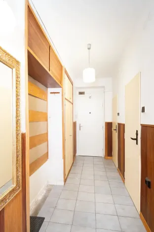 Prodej bytu 2+1, Praha - Vršovice, Kubánské náměstí, 55 m2