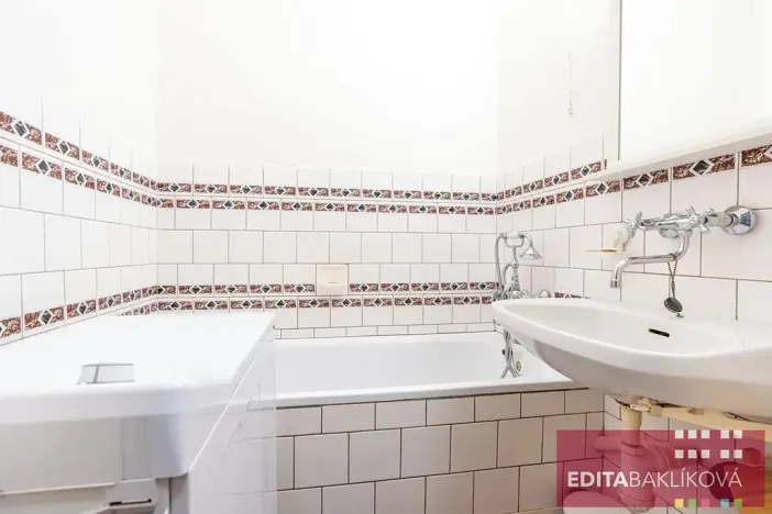 Pronájem bytu 2+1, Olomouc, Vojanova, 47 m2
