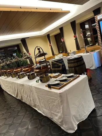 Prodej restaurace, Říčany, Olivova, 909 m2