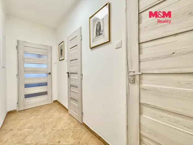 Prodej bytu 2+1, Dlouhá Třebová, Ústecká, 59 m2