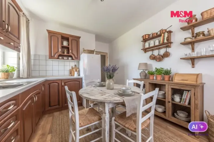 Prodej rodinného domu, Semice, 135 m2