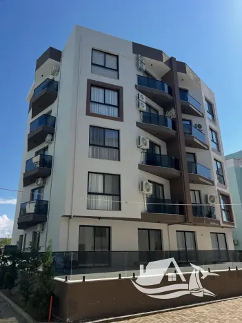Prodej bytu 1+kk, Golem, Albánie, 36 m2
