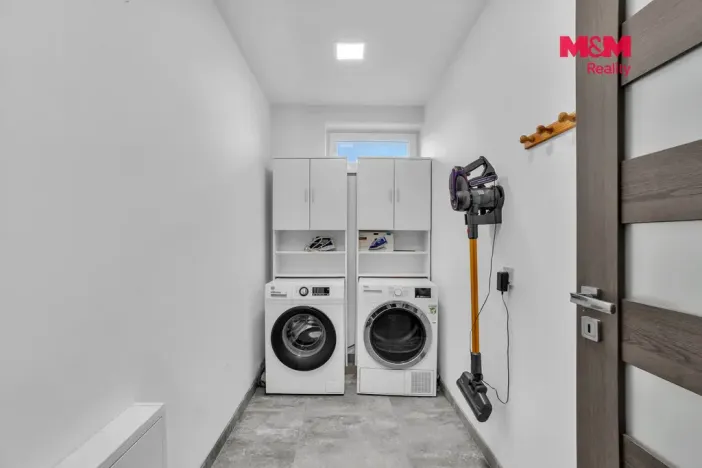 Prodej rodinného domu, Podhradí - Čejkovice, 225 m2