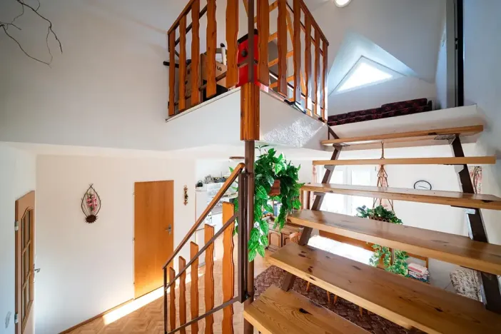 Prodej rodinného domu, Římov, 195 m2