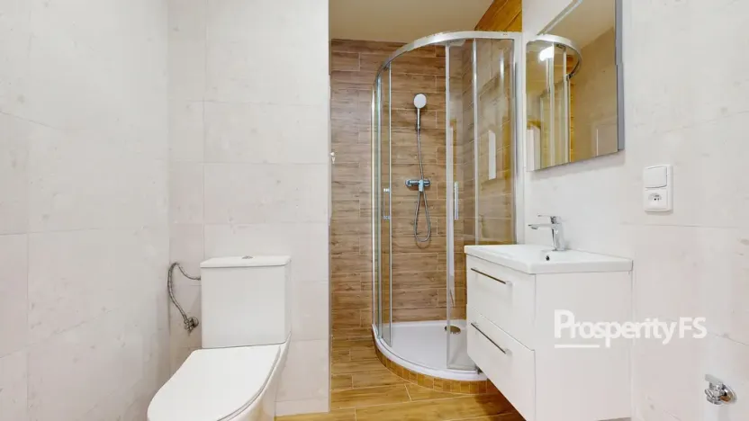 Pronájem bytu 1+1, Ústí nad Labem - Severní Terasa, Kmochova, 33 m2
