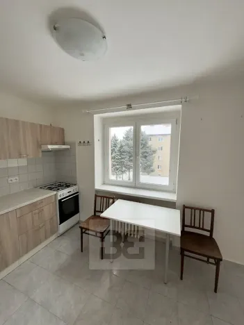 Pronájem bytu 1+1, Kladno, Kyjevská, 32 m2