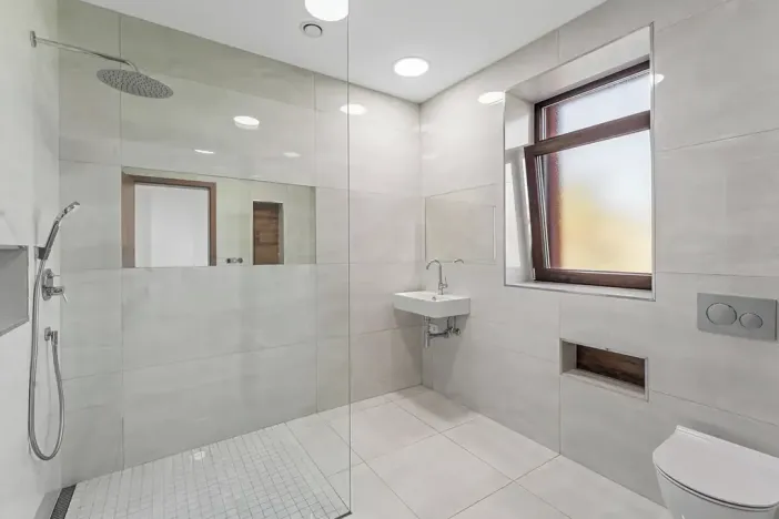 Pronájem kanceláře, Velké Přítočno, 350 m2