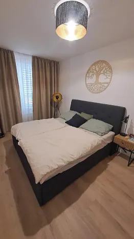 Pronájem bytu 2+kk, Praha, K jezeru, 55 m2