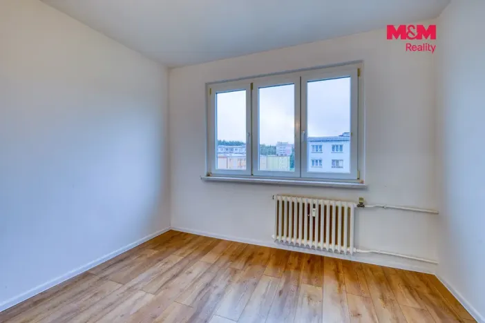 Prodej bytu 3+1, Rotava, Sídliště, 56 m2