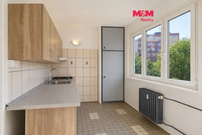 Prodej bytu 2+1, Rotava, Sídliště, 53 m2