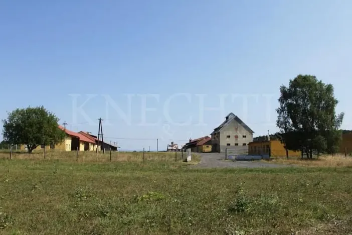 Prodej skladu, Zlatá, 10500 m2