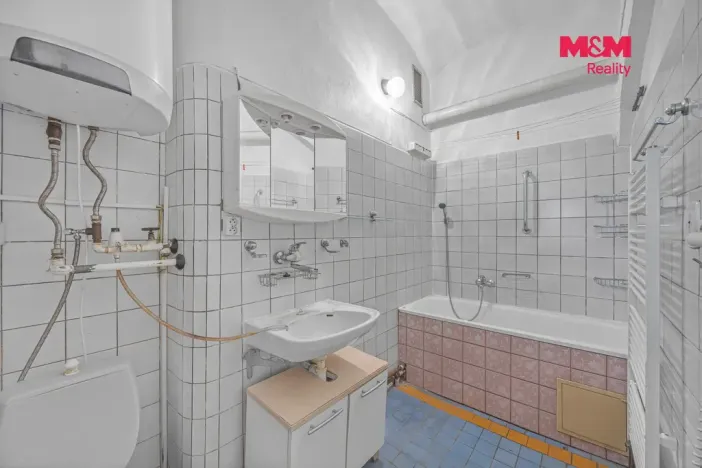 Prodej činžovního domu, Třebechovice pod Orebem, Masarykovo náměstí, 180 m2