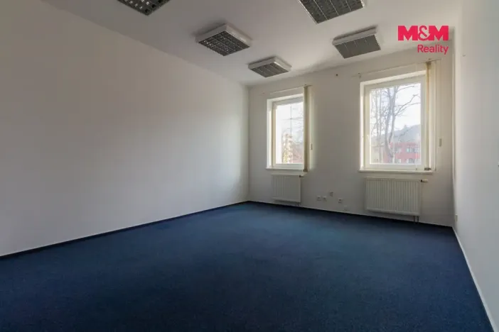 Pronájem kanceláře, Jeseník, nám. Svobody, 66 m2