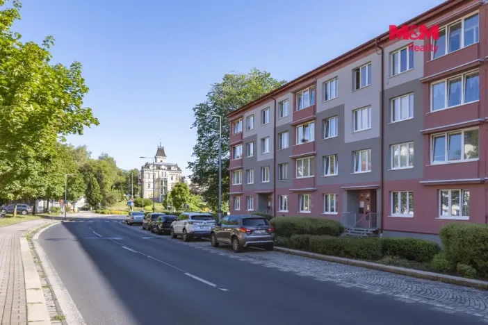 Prodej bytu 1+1, Aš, Hlavní, 36 m2