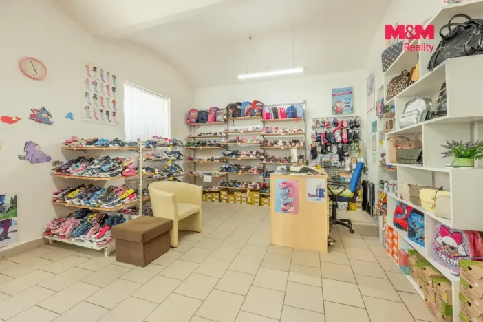 Prodej obchodního prostoru, Slaný, Palackého, 70 m2