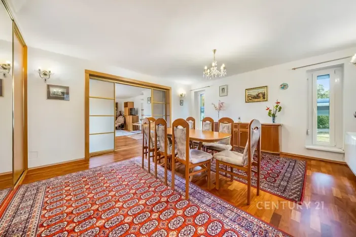 Pronájem bytu 4+1, Praha - Zbraslav, Pod urnovým hájem, 120 m2