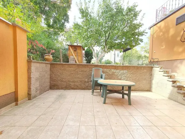 Pronájem bytu 2+kk, Praha - Záběhlice, náměstí Mezi zahrádkami, 85 m2