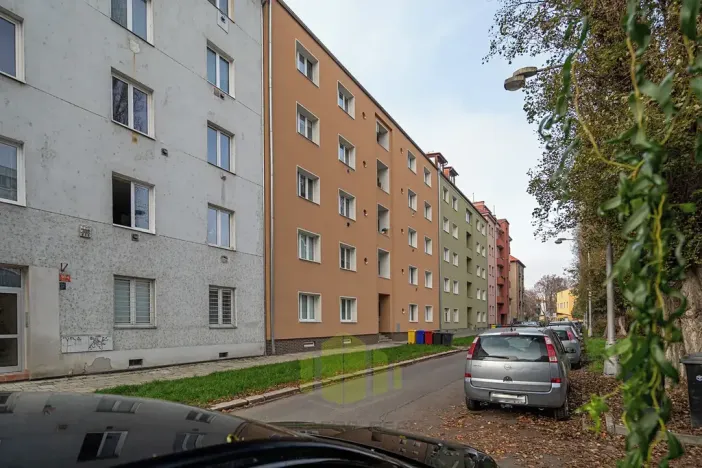 Prodej bytu 2+kk, Olomouc, Charkovská, 48 m2