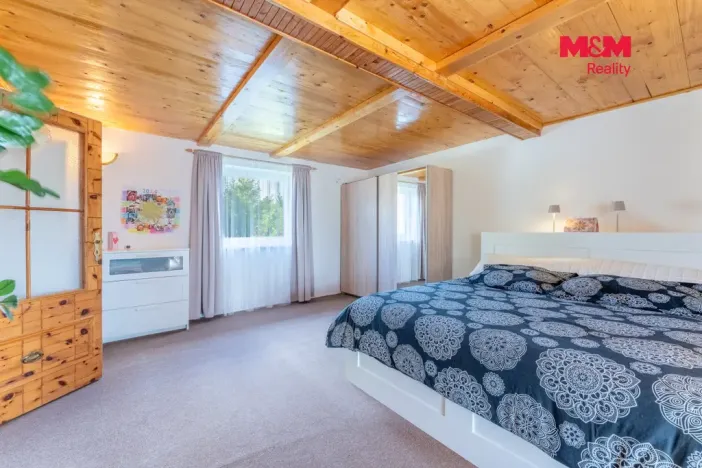 Prodej rodinného domu, Slavhostice, 181 m2