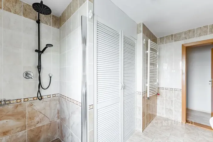 Prodej rodinného domu, Hradištko, V Klících, 240 m2