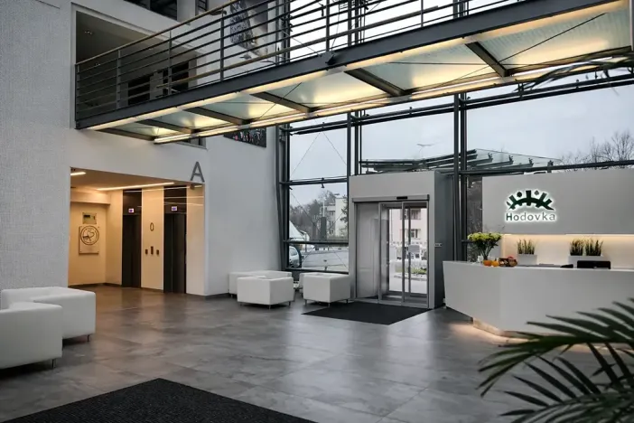 Pronájem kanceláře, Praha - Dejvice, Evropská, 325 m2