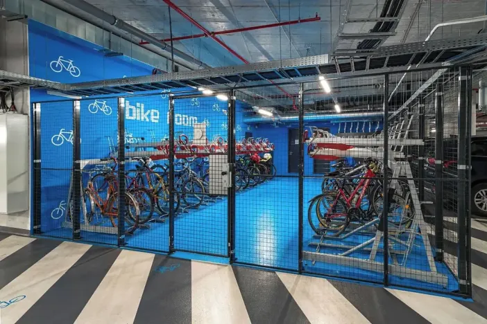 Pronájem kanceláře, Praha - Holešovice, Plynární, 648 m2
