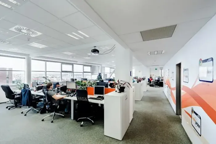 Pronájem kanceláře, Praha - Nusle, Doudlebská, 940 m2