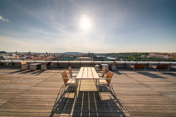 Pronájem kanceláře, Praha - Karlín, Ke Štvanici, 1080 m2