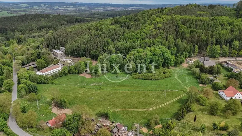 Prodej komerčního pozemku, Lipnice nad Sázavou, 38008 m2
