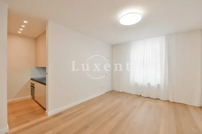 Pronájem bytu 3+kk, Praha - Vinohrady, náměstí Jiřího z Poděbrad, 93 m2