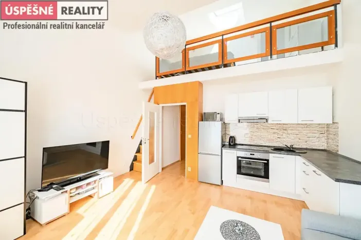 Prodej bytu 1+kk, Praha - Stodůlky, Rotavská, 42 m2