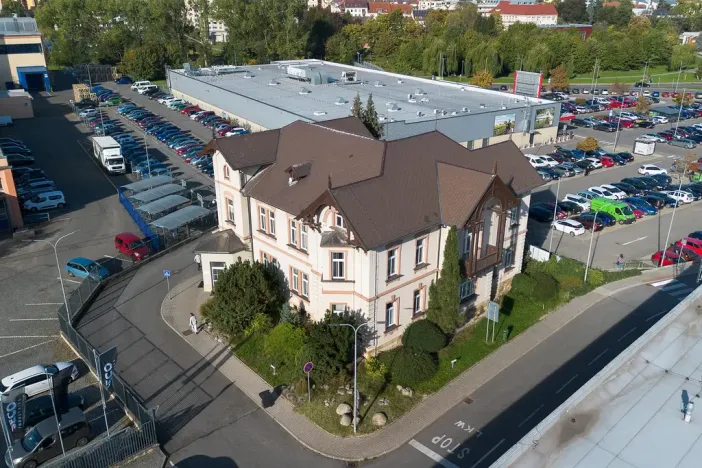 Pronájem kanceláře, Jičín, 17. listopadu, 688 m2
