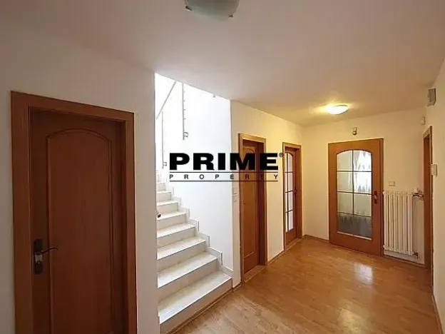 Pronájem rodinného domu, Průhonice, Sadová, 300 m2