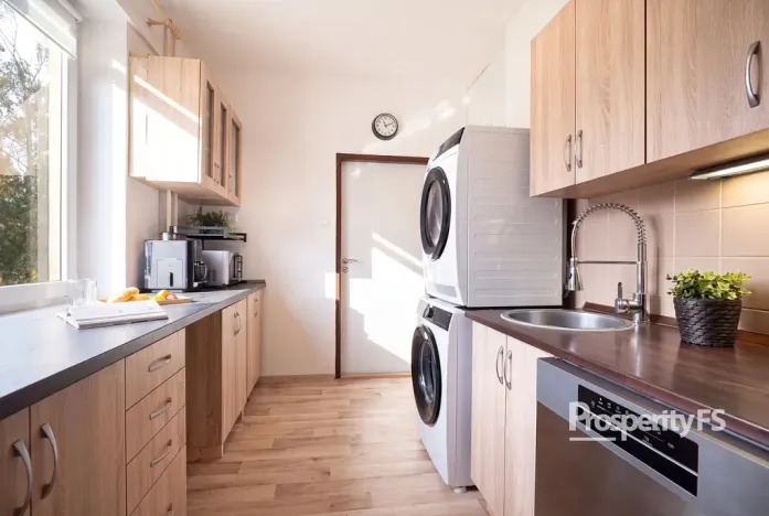 Prodej bytu 2+1, Ústí nad Labem - Bukov, Kosmonautů, 52 m2