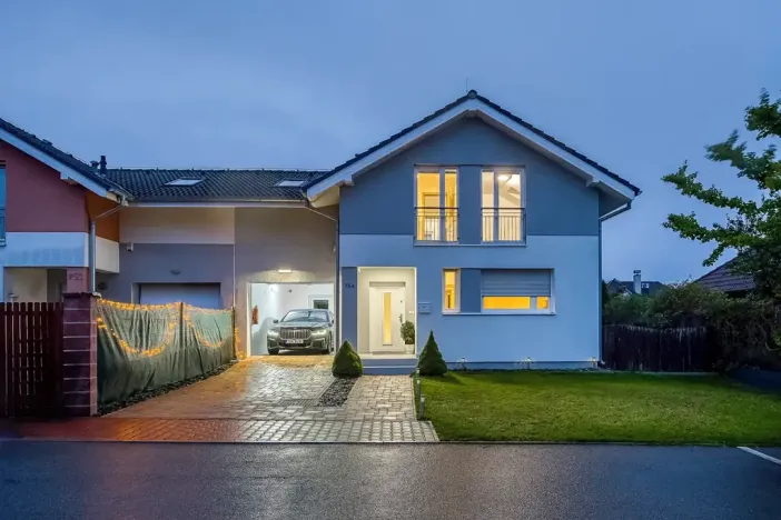 Prodej rodinného domu, Bašť, Kostelecká, 145 m2
