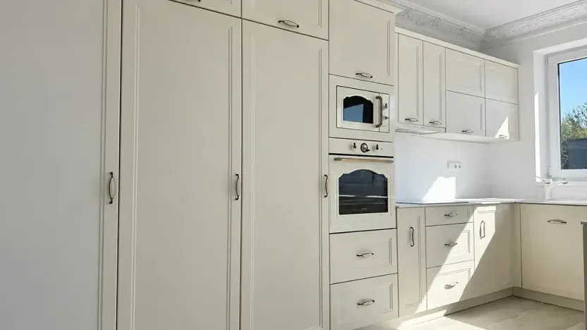 Pronájem vily, Zlín, 574 m2