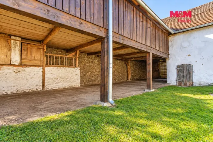 Prodej rodinného domu, Brloh - Sedm Chalup, 150 m2