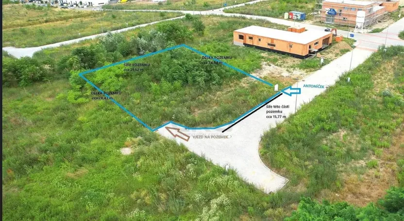 Prodej pozemku, Mikulov, Slovácké brigády, 721 m2