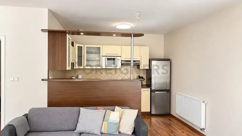 Pronájem bytu 2+kk, Plzeň, Veverkova, 66 m2