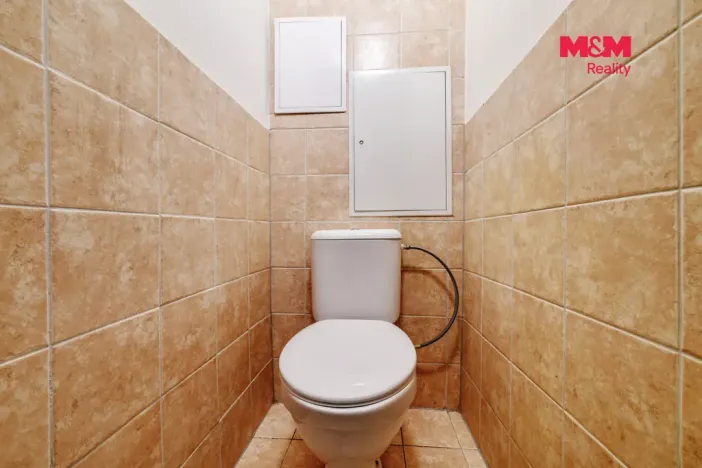Prodej bytu 2+1, Kynšperk nad Ohří, náměstí SNP, 51 m2