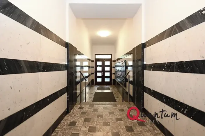 Pronájem bytu 2+kk, Praha - Žižkov, Lucemburská, 50 m2