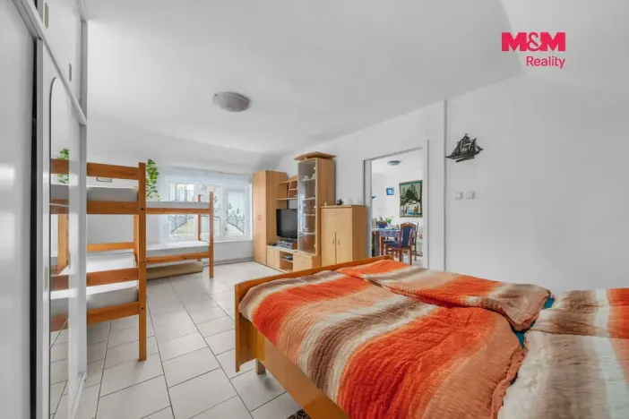 Prodej rodinného domu, Úsobí, 678 m2