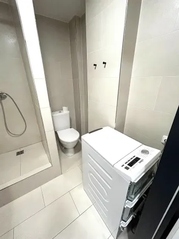 Pronájem bytu 1+kk, Dlouhopolsko, Poděbradská, 28 m2