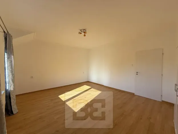 Pronájem bytu 2+1, Vodochody, U Studánky, 74 m2