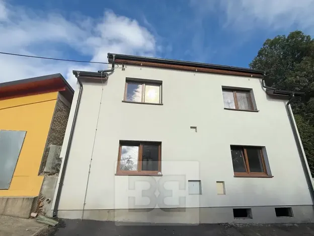 Pronájem bytu 2+1, Vodochody, U Studánky, 74 m2