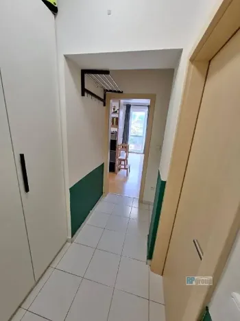 Prodej bytu 2+kk, Jesenice, Cedrová, 57 m2