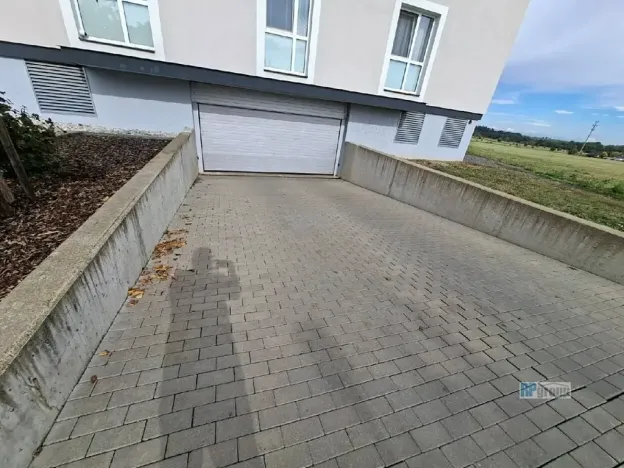 Prodej bytu 2+kk, Jesenice, Cedrová, 57 m2