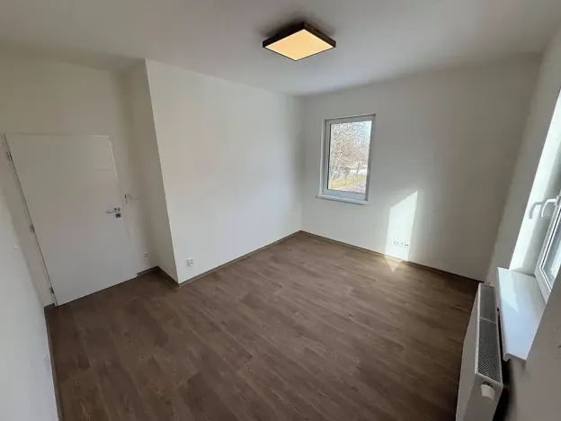 Pronájem bytu 3+kk, Praha, Únorová, 73 m2